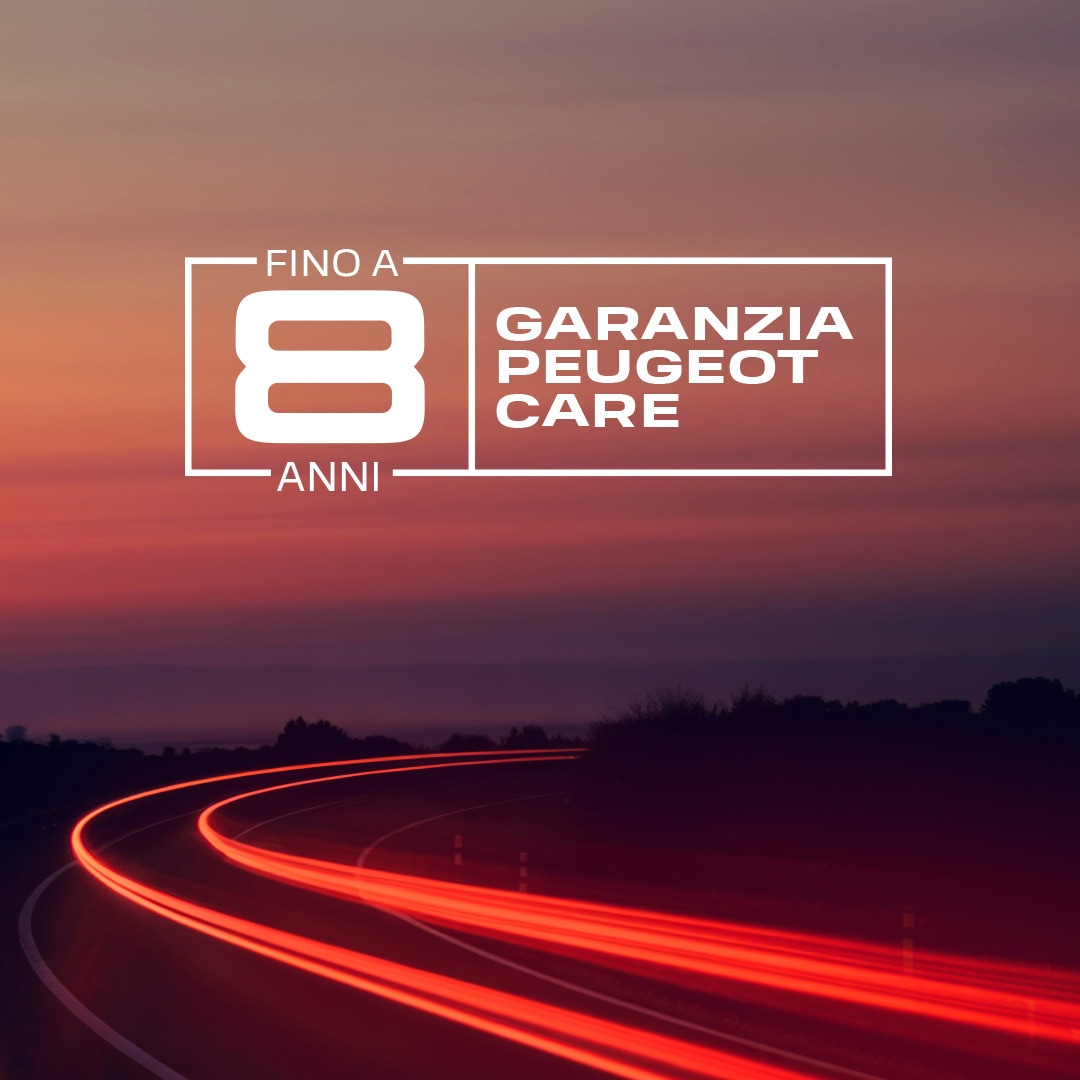 Nuova PEUGEOT E‑208 GTi su strada