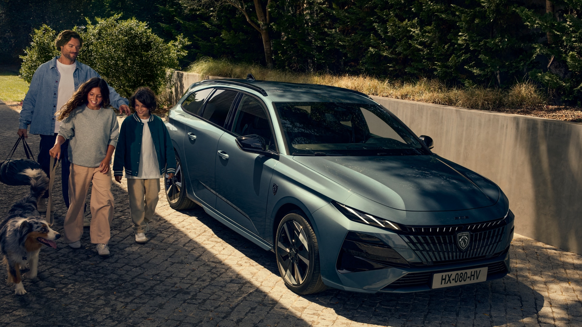 PEUGEOT E-308 SW Frontale