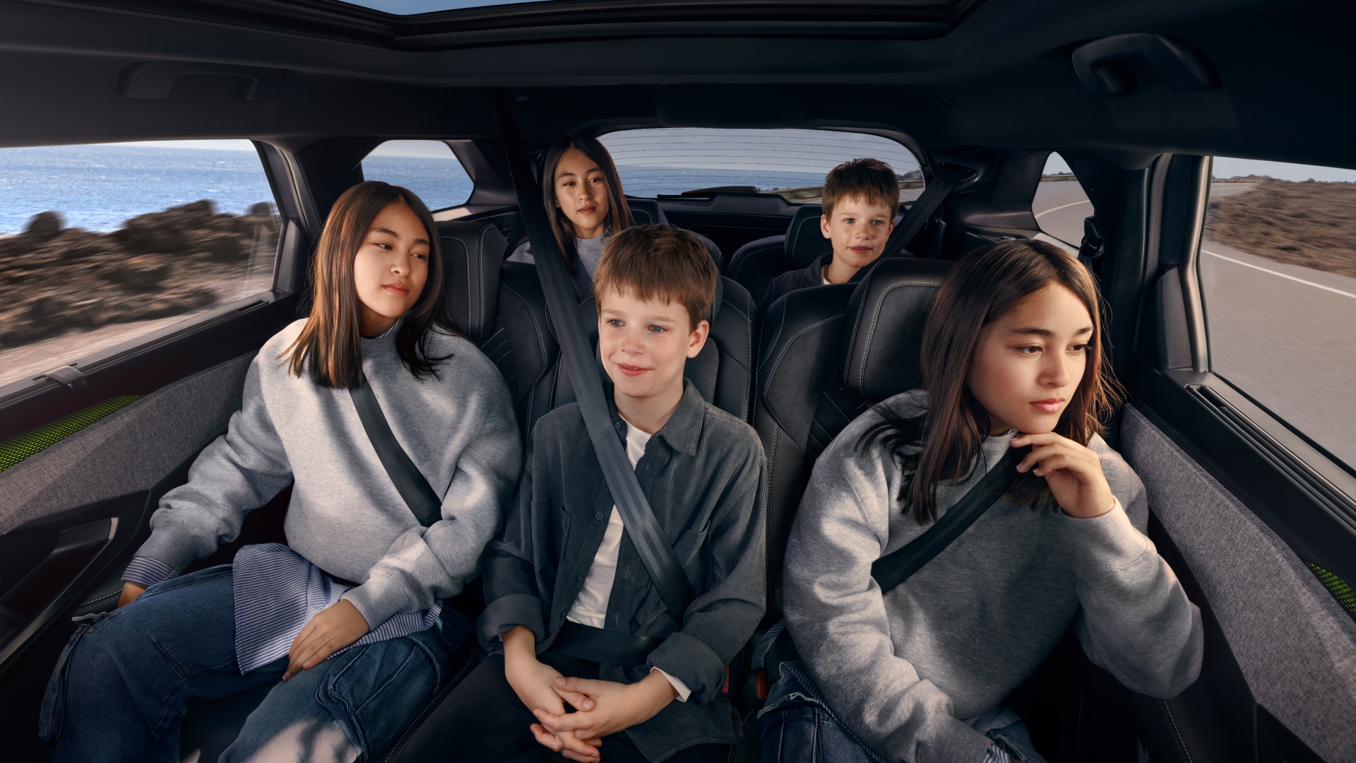 Family riding in a 7-seat E-5008