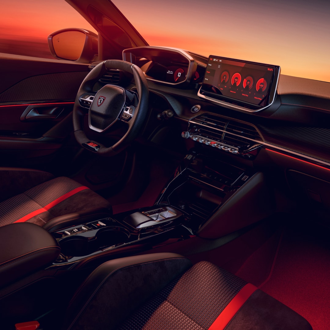 PEUGEOT i‑Cockpit® della nuova PEUGEOT E‑208 GTi