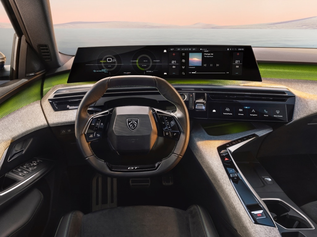 New PEUGEOT Panoramic i-Cockpit®
